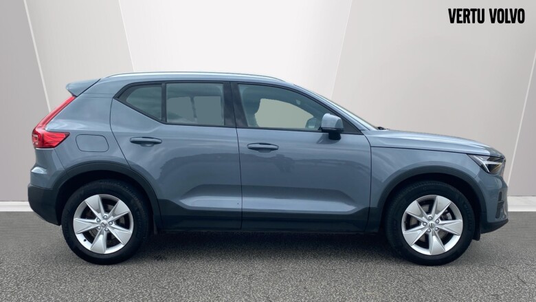 Volvo XC40 2.0 B3P Core 5dr Auto Petrol Estate